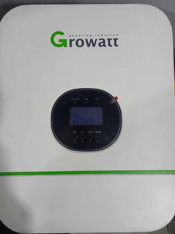 اینورتر شارژر (سانورتر ) گرووات 2000وات 24ولت مدل SPF 2000TL HVM-24 برند Growatt کارکرده