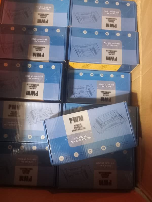 کنترل شارژر خورشیدی سولار 40آمپر 12/24/36/48 ولت دارای usb